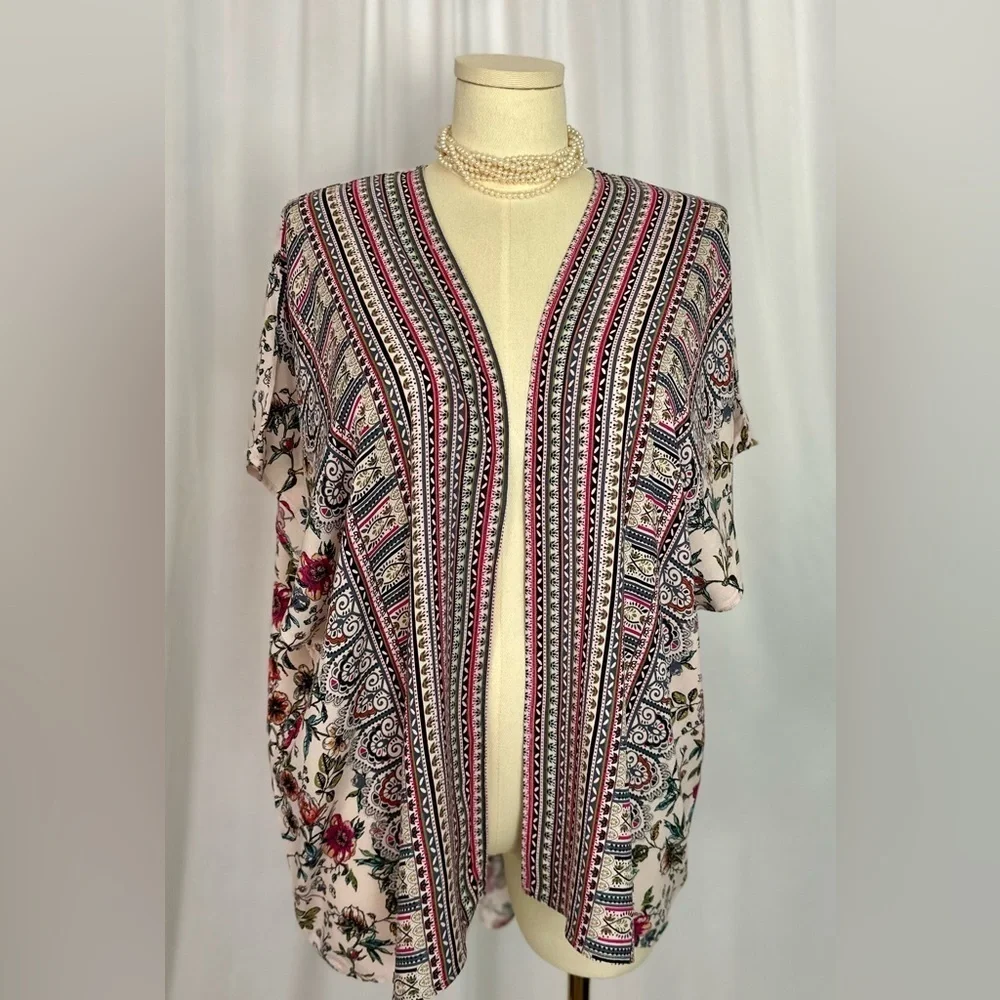 Eyeshadow Black and Red Boxy Tunic Top (748)